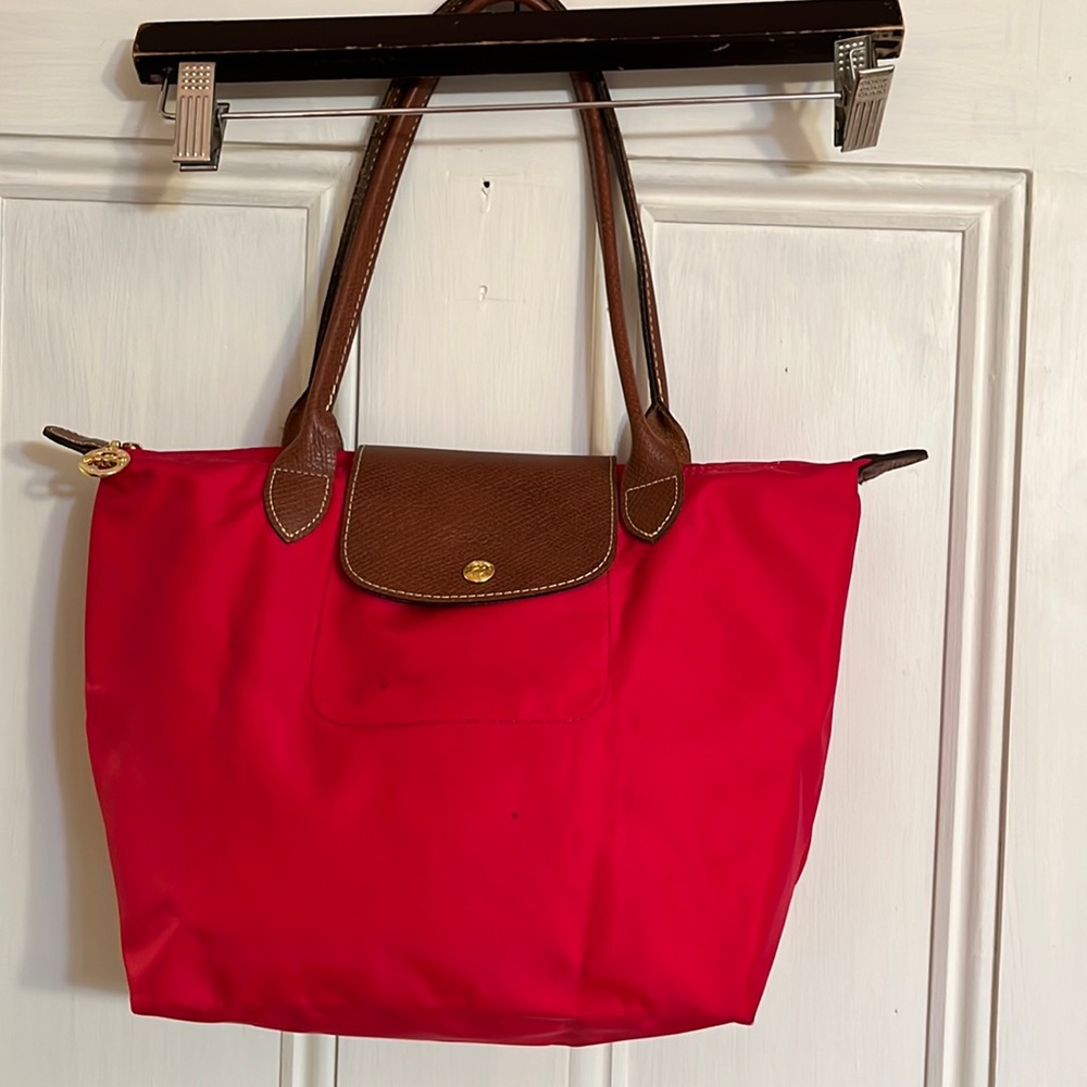 Longchamp Le Pliage Crimson Tote